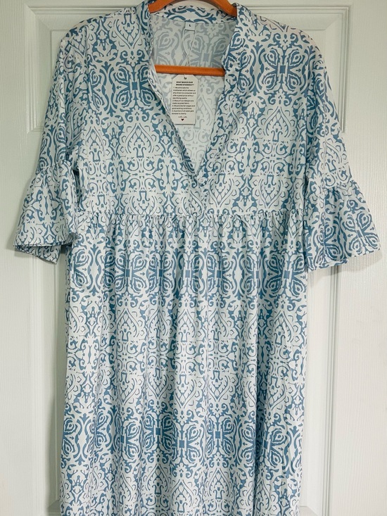 Made with Love Dresses & Skirts - MAKE OFFER - Light Blue and White Printed V-Neck  Dress, Ruffle Sleeves, size L
